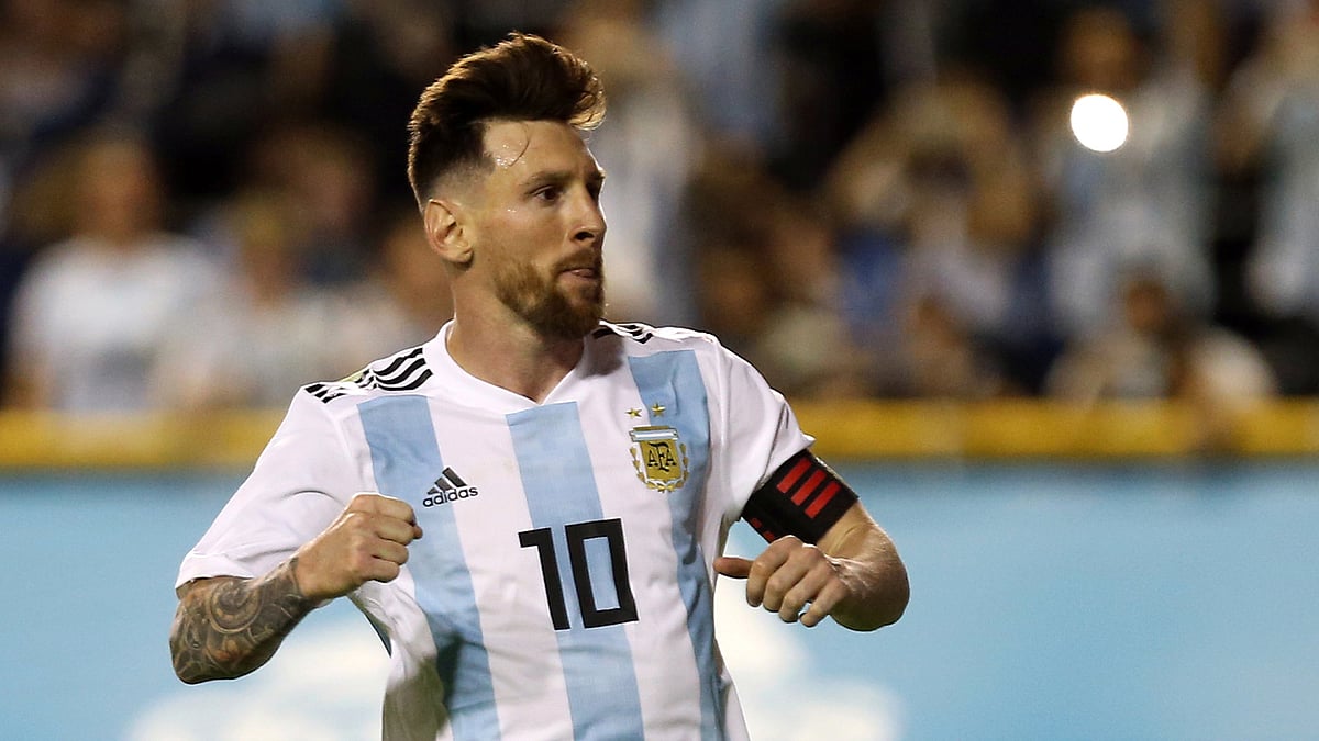 অ্যাডিডাসের জার্সিতে মেসি। ছবি: রয়টার্স