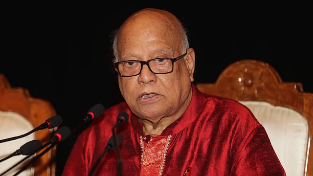অর্থমন্ত্রী আবুল মাল আবদুল মুহিত