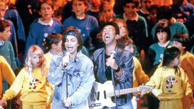 আনয়েস্তাতে ইতালিয়ানো (টু বি নাম্বার ওয়ান)