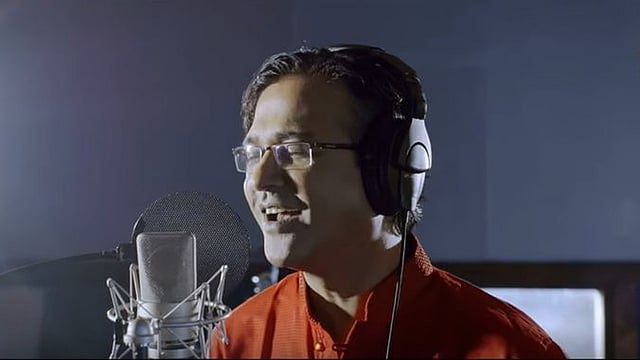 ‘ঈদ মোবারক’ গানের মিউজিক ভিডিওতে আসিফ আকবর