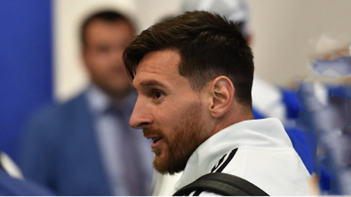 এই মৌসুমে সবচেয়ে বেশি মিনিট খেলে বিশ্বকাপে এসেছেন মেসি