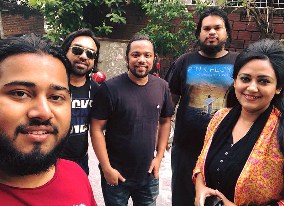 চিরকুট ব্যান্ডের সদস্যরা