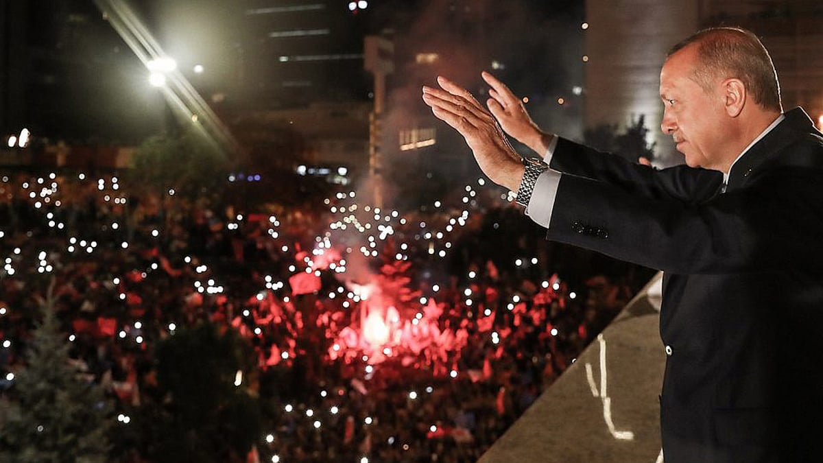তুরস্কে নতুন ব্যবস্থায় প্রেসিডেন্টই সবকিছু নিয়ন্ত্রণ করবেন। ছবি: এএফপি