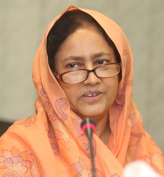 নিলুফার ইয়াসমিন