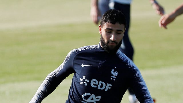 ক্যারিয়ারের সেরা মৌসুম কাটিয়ে এসেও ফ্রান্স দলে বেঞ্চই হয়েছে ফেকিরের ঠিকানা। ছবি: রয়টার্স।