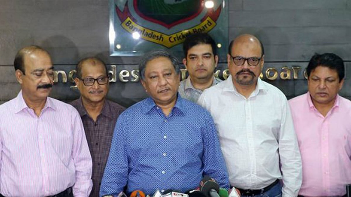 বাংলাদেশ ক্রিকেট বোর্ড সভাপতি নাজমুল হাসান। ফাইল ছবি