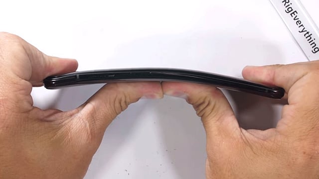 অপো ফাইন্ড এক্স