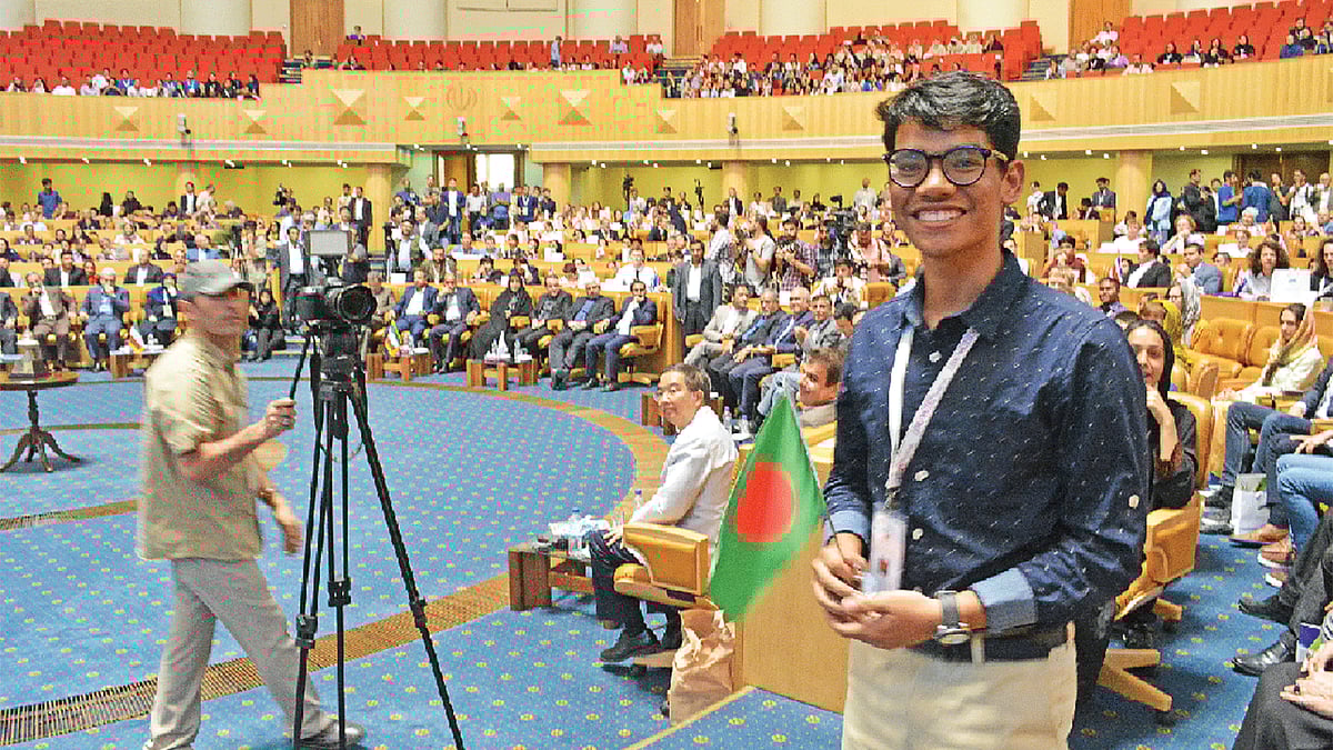 অদ্বিতীয় নাগ। ছবি: সংগৃহীত