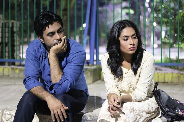 আনমনে তুমি নাটকে অপূর্ব ও মম