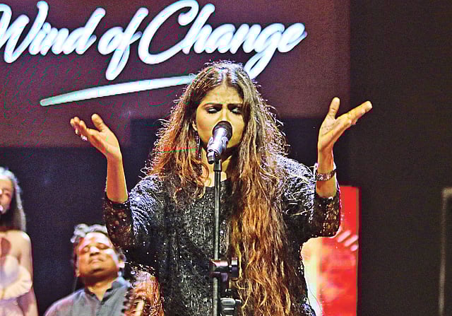 উইন্ড অব চেঞ্জে–এ রেশমি