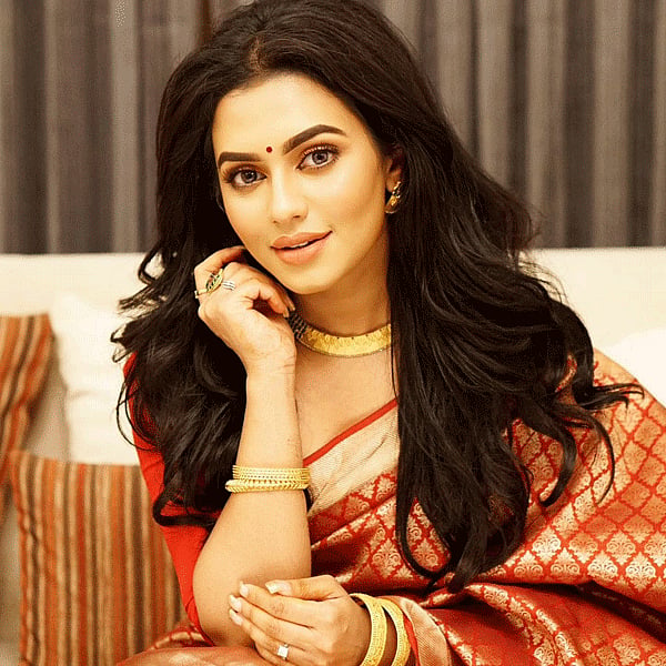 নুসরাত ফারিয়া। ছবি: ফেসবুক থেকে নেওয়া