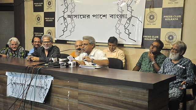 কলকাতা প্রেসক্লাবে আয়োজিত বিশিষ্টজনদের বৈঠক। ১০ আগস্ট, ২০১৮। ছবি: ভাস্কর মুখার্জি।