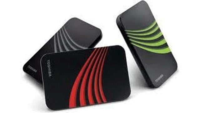 এক্সটার্নাল হার্ডড্রাইভ।