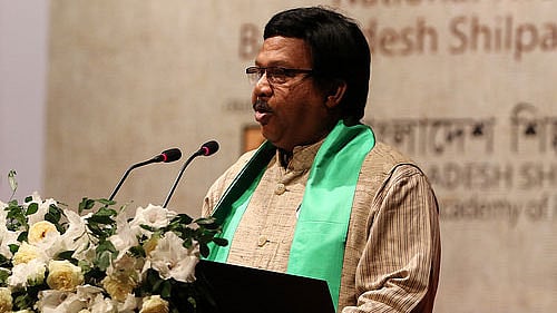 শিল্পকলা অ্যাকাডেমির মহাপরিচালক লিয়াকত আলী লাকী। ছবি: ওয়েবসাইট থেকে নেওয়া
