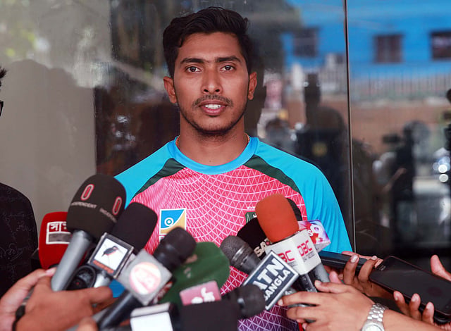 আজ সংবাদমাধ্যমের সামনে সৌম্য সরকার। ছবি: বিসিবি
