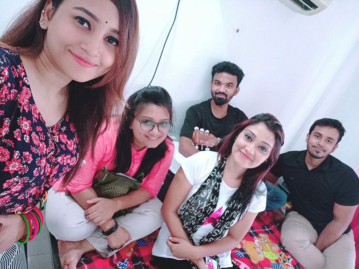 ‘সারেগামাপা’য় বাংলাদেশের কয়েকজন প্রতিযোগী। ছবি: ফেসবুক থেকে নেওয়া