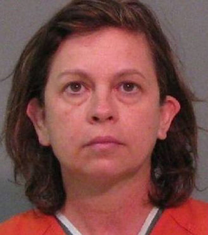 সন্দেহভাজন হিসেবে গ্রেপ্তার লানা ক্লেনটন। ছবি: নিউইয়র্ক কাউন্টি পুলিশ