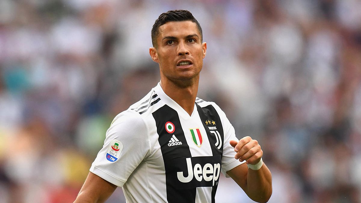 নিজের দলে রোনালদোকে চান বেকহাম। ছবি: সংগৃহীত