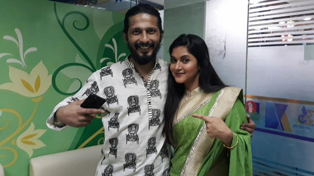 আমার আমি অনুষ্ঠানের আগে অর্ণব ও মিথিলা