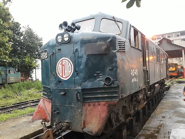 ৬৬ বছরের পুরোনো ইঞ্জিন এখনো দেশের রেলপথে চলছে। ছবি: প্রথম আলো