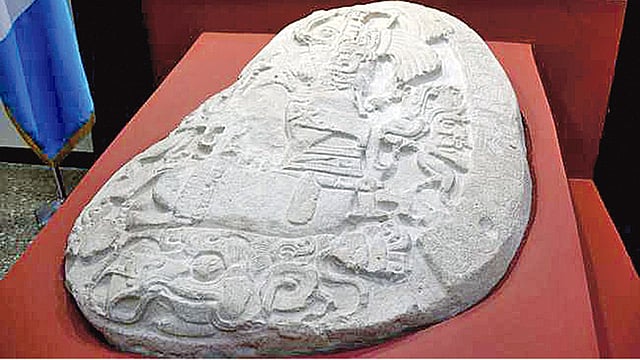 মায়া সভ্যতার নিদর্শন