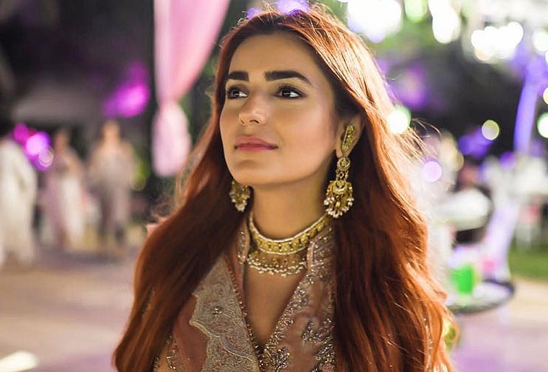 নিউইয়র্কে বসবাসরত পাকিস্তানি গায়িকা মমিনা মুস্তেহশান। ছবি: টুইটার