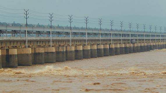 ফারাক্কা সেতু। ছবি: সংগৃহীত