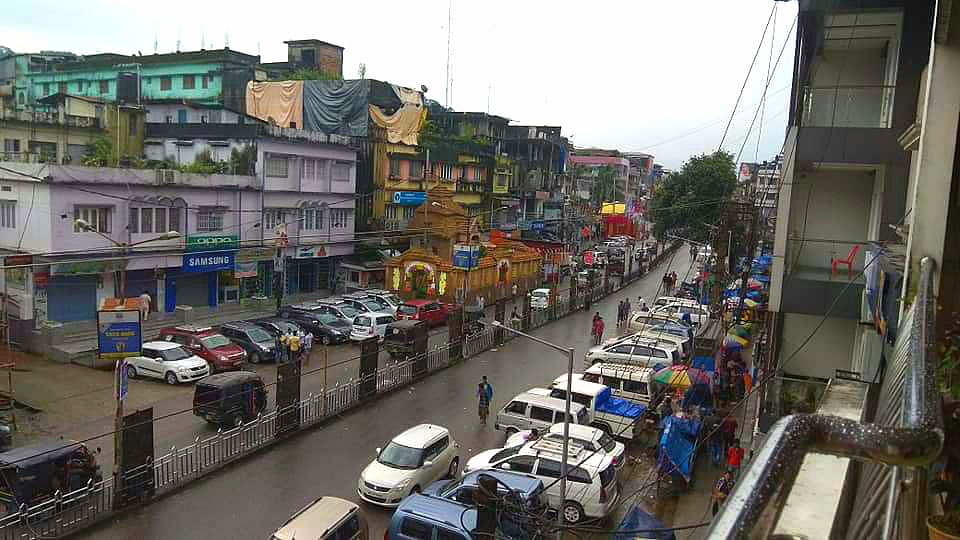 পশ্চিমবঙ্গের পাহাড়ি শহর দার্জিলিং। ছবি: ভাস্কর মুখার্জি