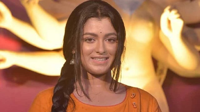 ২০ আগস্ট শুরু হলেও এখনো তেমন সাড়া ফেলতে পারেনি ‘বাজল তোমার আলোর বেণু’