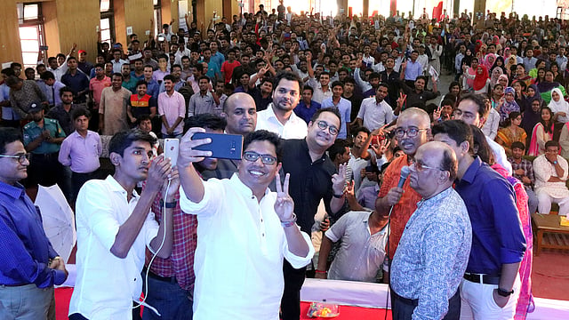 ক্রাউন সিমেন্ট-প্রথম আলো তারুণ্যের জয়োৎসবে তথ্য-প্রযুক্তি প্রতিমন্ত্রী জুনাইদ আহমেদ পলক। ছবি: প্রথম আলো