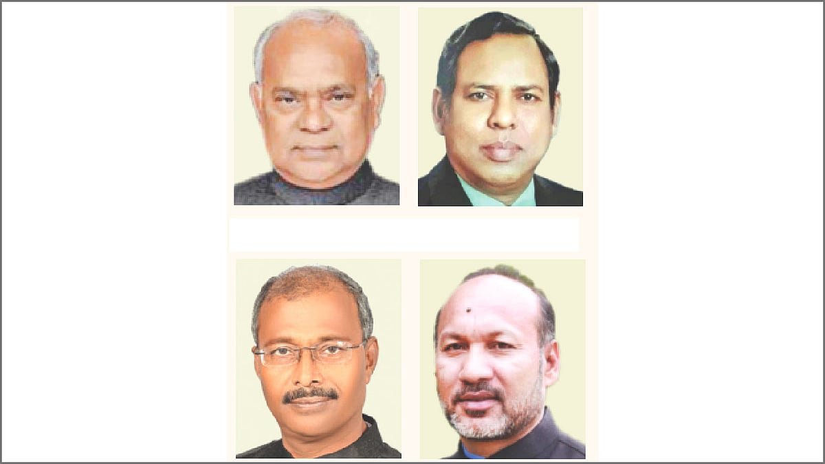 খন্দকার আজিজুল হক , সেলিম রেজা হাবিব, আহম্মেদ ফিরোজ কবির , কামরুজ্জামান খান