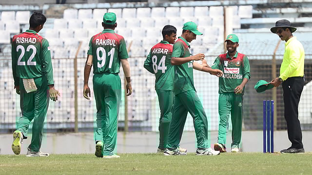 যুব এশিয়া কাপের ফাইনালে খেলতে ভারতের বিপক্ষে ১৭৩ রানের লক্ষ্য বাংলাদেশের যুবাদের। ফাইল ছবি