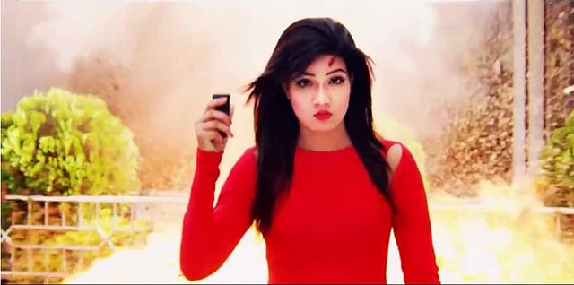 এস কে মুভিজের ‘অগ্নি’ ছবিতে মাহিয়া মাহী