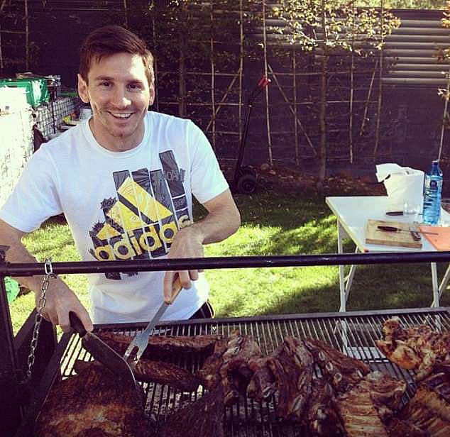 মাংস খাওয়ার প্রতি টান কমেছে মেসির। ছবি: ইনস্টাগ্রাম