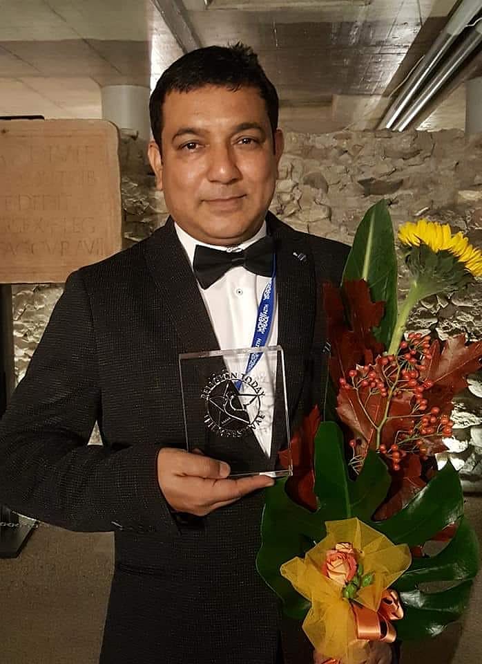 ২১তম রিলিজিয়ন টুডে চলচ্চিত্র উৎসবে ‘গ্র্যান্ড পিক্স’ পুরস্কার হাতে তৌকীর আহমেদ
