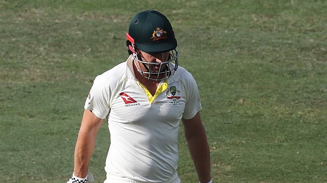 কোনো রান না করেই আউট হন মিচেল মার্শ। ছবি: এএফপি