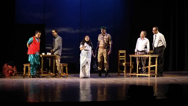 উৎসবে প্রদর্শিত হয়েছে  ঠিকানা নাটকটি