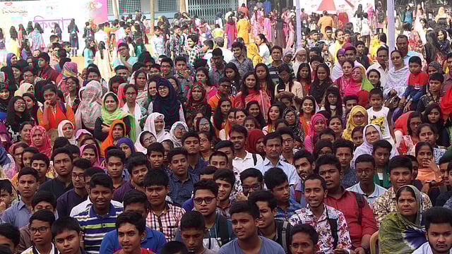 ‘কিআনন্দ’ বগুড়া আসরে অংশগ্রহণকারীদের একাংশ। ছবি: সোয়েল রানা