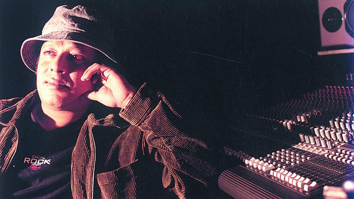 আইয়ুব বাচ্চু (১৯৬২-২০১৮)