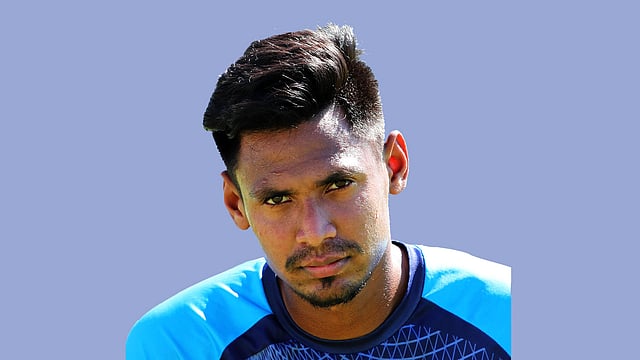 মোস্তাফিজ তৈরি টেস্ট প্রত্যাবর্তন স্মরণীয় করে রাখতে। ছবি: শামসুল হক