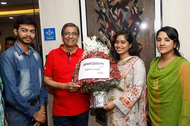 এক্সট্রা পিআর-এর পক্ষ থেকে প্রথম আলোকে শুভেচ্ছা