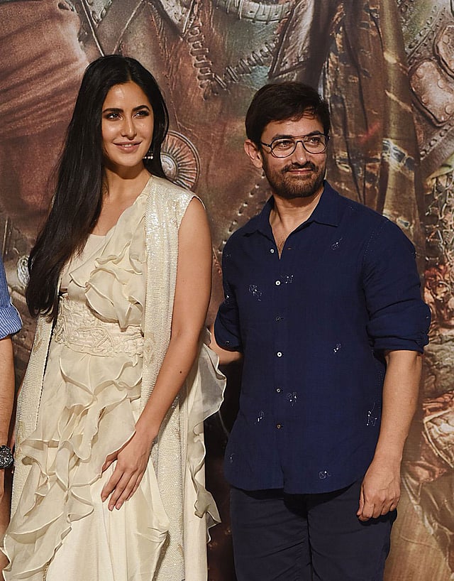 ‘থাগস অব হিন্দোস্থান’ ছবির ট্রেলার লঞ্চ অনুষ্ঠানে ক্যাটরিনা কাইফ ও আমির খান