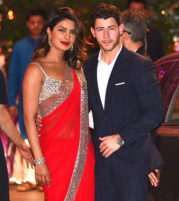 প্রিয়াঙ্কা চোপড়া ও নিক জোনাস