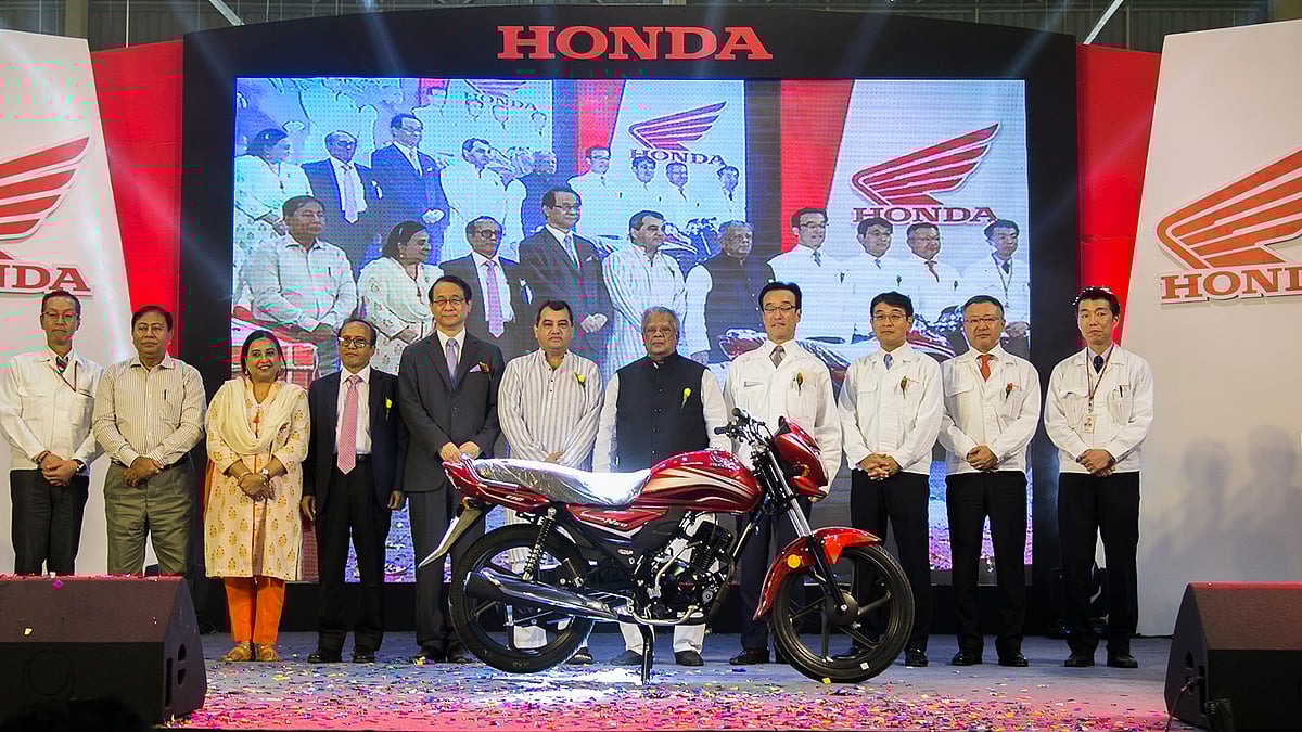 মুন্সিগঞ্জের আবদুল মোনেম ইকোনমিক জোনে কারখানার আনুষ্ঠানিক উদ্বোধন করা হয়।