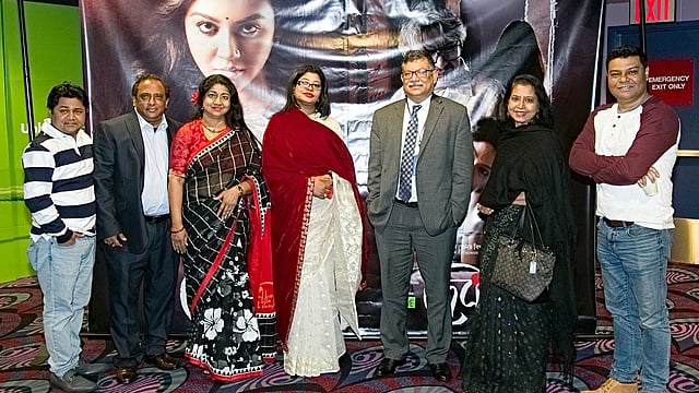 যুক্তরাষ্ট্রে মহাসমারোহে চলছে জয়া আহসান প্রযোজিত এবং সরকারি অনুদানে নির্মিত ছবি ‘দেবী’। গত শুক্রবার নিউইয়র্কে ‘দেবী’ ছবির প্রিমিয়ার শো অনুষ্ঠিত হয়। ছবি: সংগৃহীত