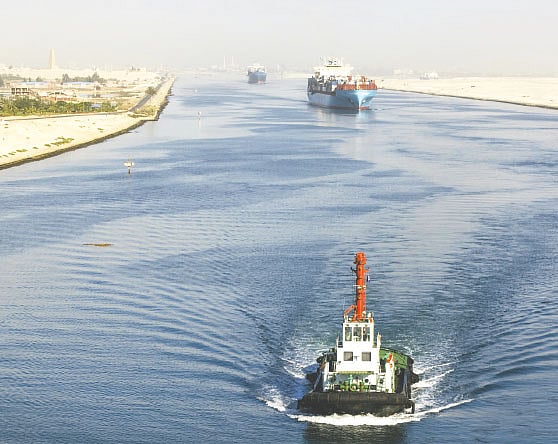 সুয়েজ খালে