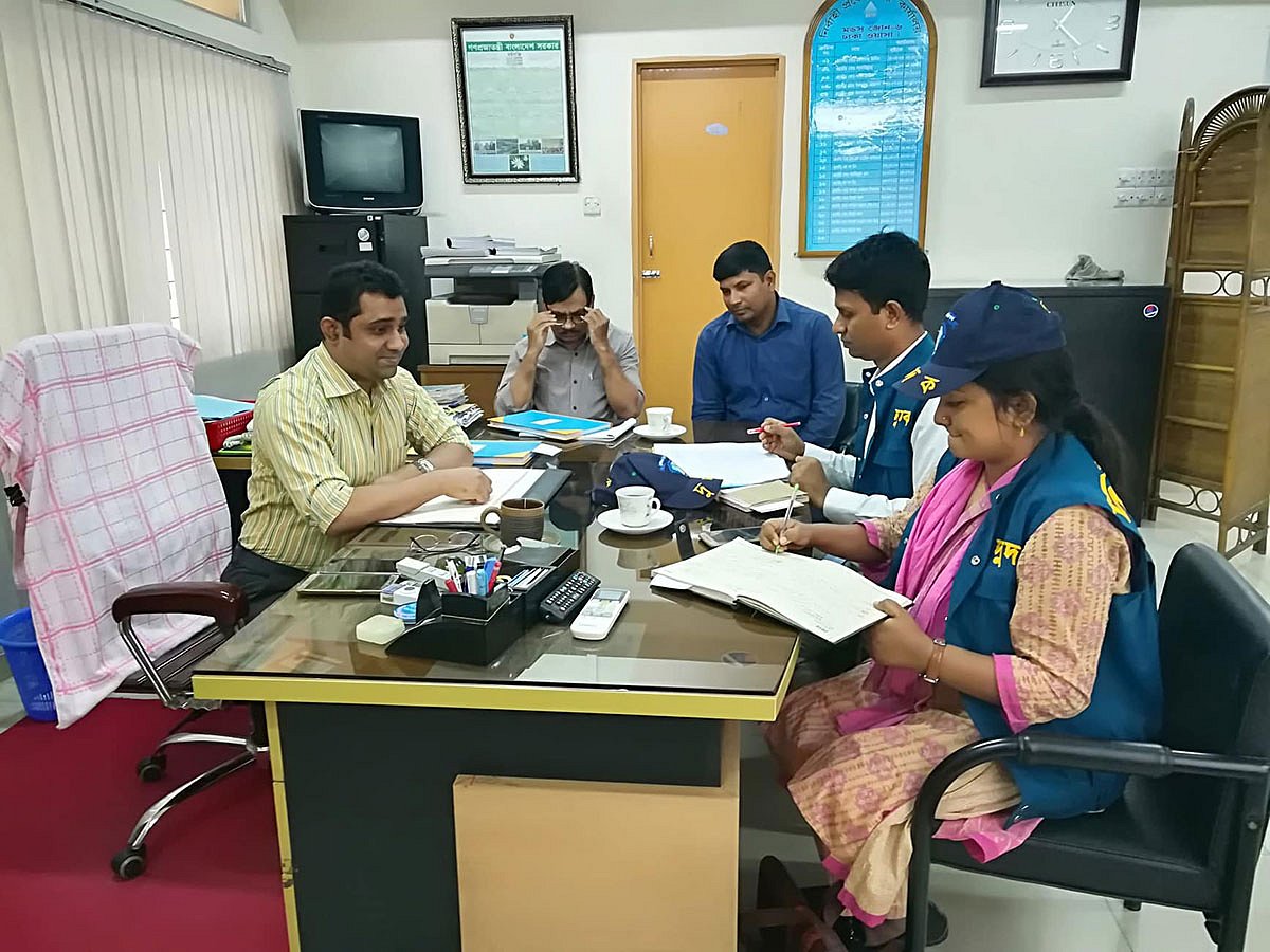 ওয়াসার ফকিরাপুল কার্যালয়ে অভিযান চালিয়েছে দুদক। ছবি: সংগৃহীত