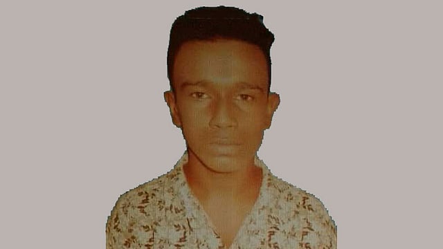 রাকিব হোসেন। ছবিটি তার কলেজের দপ্তর থেকে নেওয়া