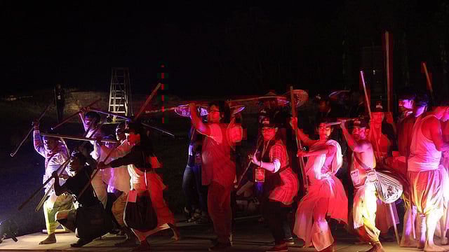 ভাসুবিহারে ‘মহাস্থান’ নাটকের দৃশ্য