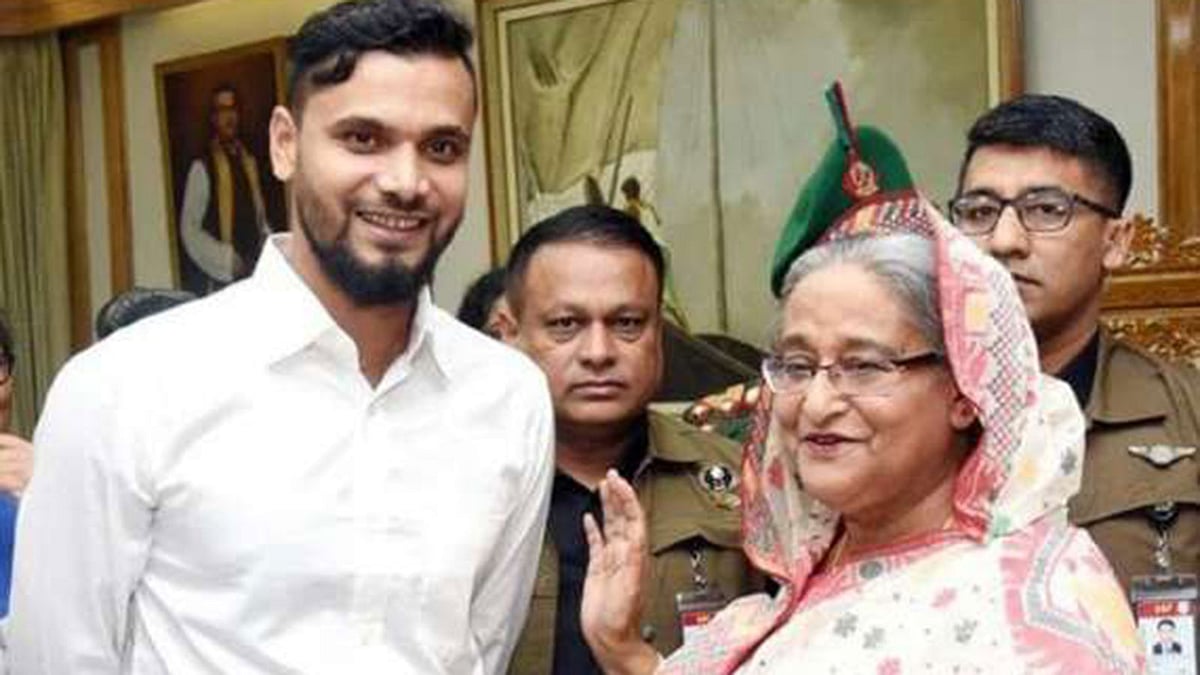 রাজনীতিতে আসার ব্যাখ্যা দিলেন মাশরাফি। ফাইল ছবি